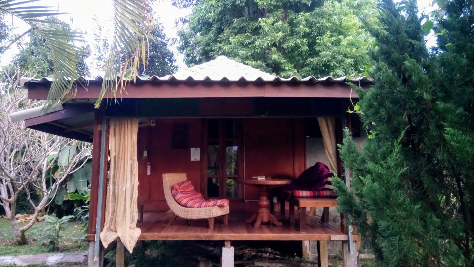 Ing Doi Guest House Pai Exteriör bild