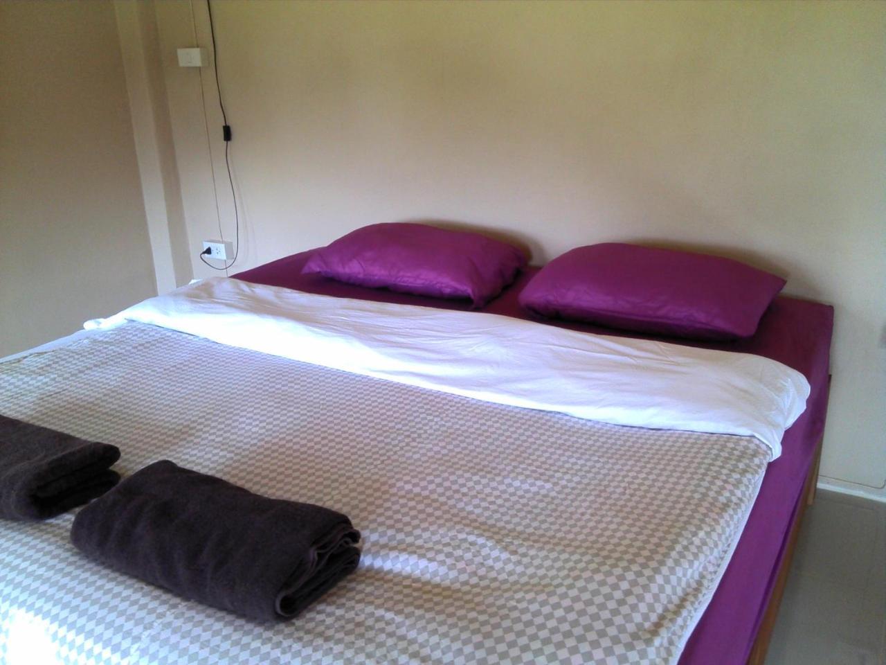 Ing Doi Guest House Pai Exteriör bild