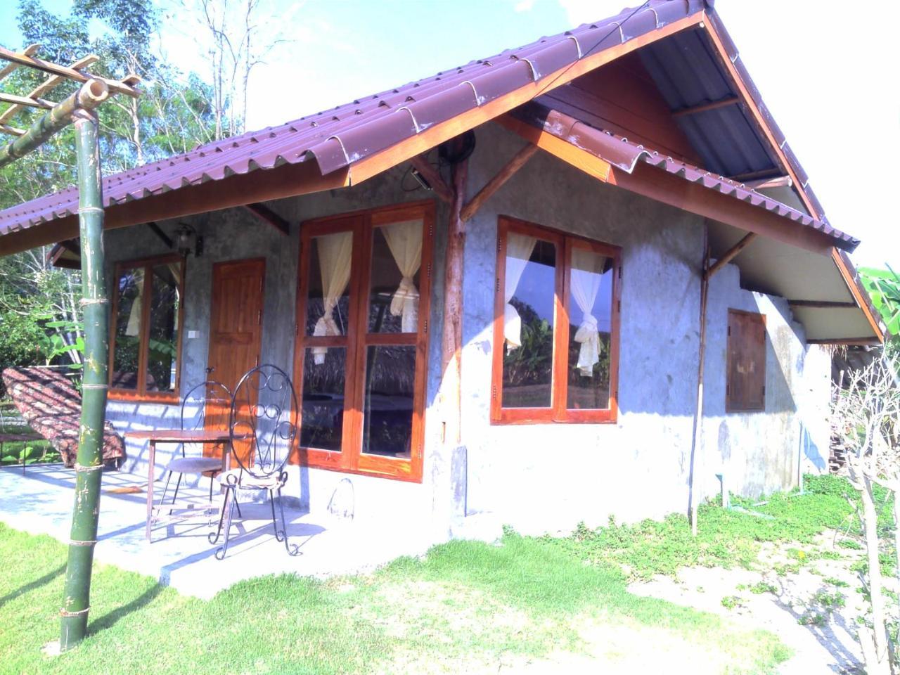Ing Doi Guest House Pai Exteriör bild
