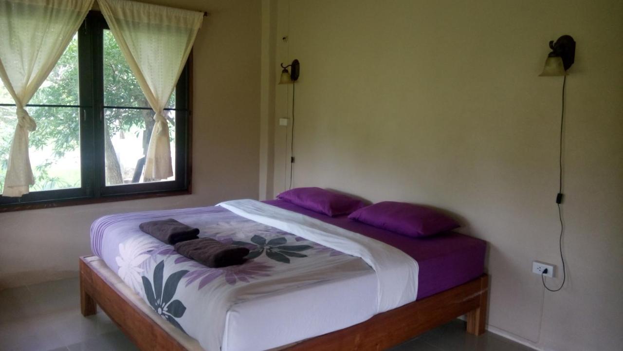 Ing Doi Guest House Pai Exteriör bild